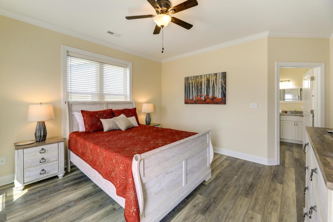 Getaway With Decks And Views! Emerald Isle