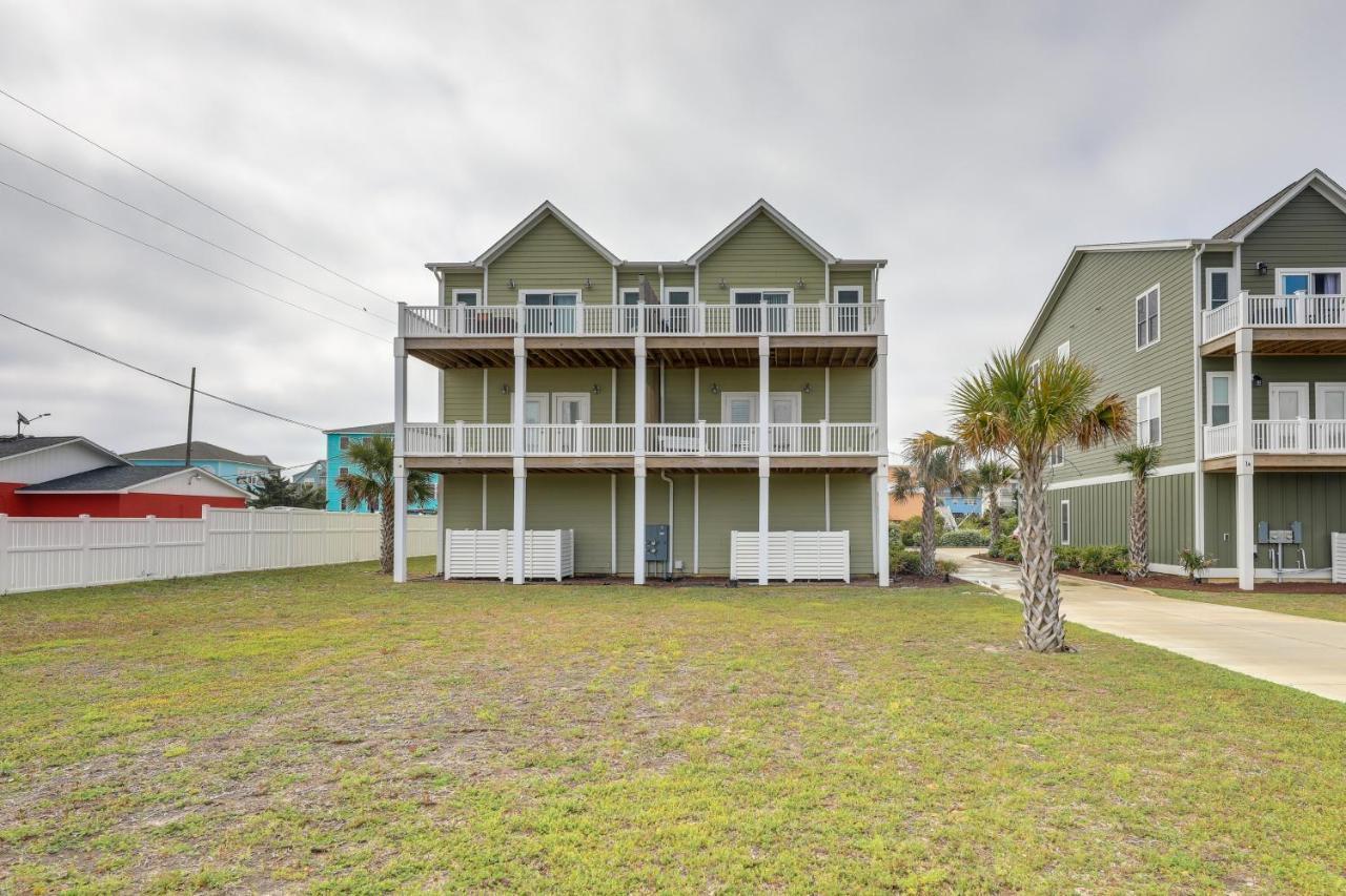 Getaway With Decks And Views! Holiday home