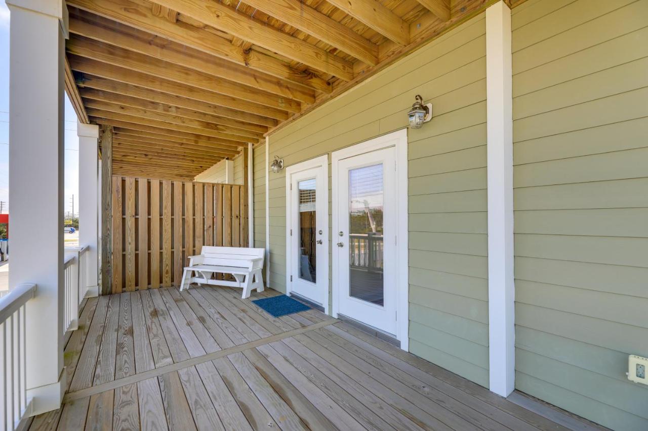 Holiday home Getaway With Decks And Views! Emerald Isle
